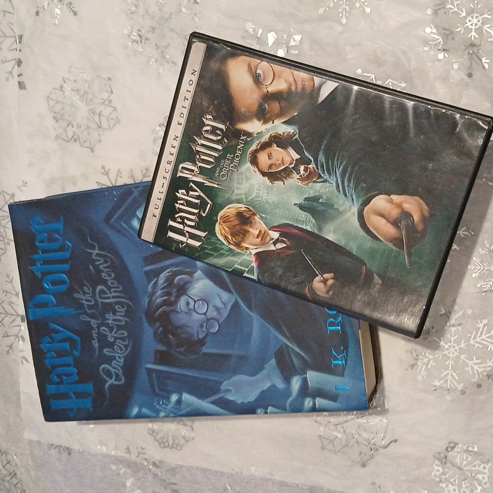 Harry Potter Book and DVD Set
